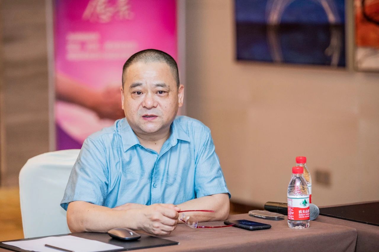 球友体育-足球篮球体育直播平台